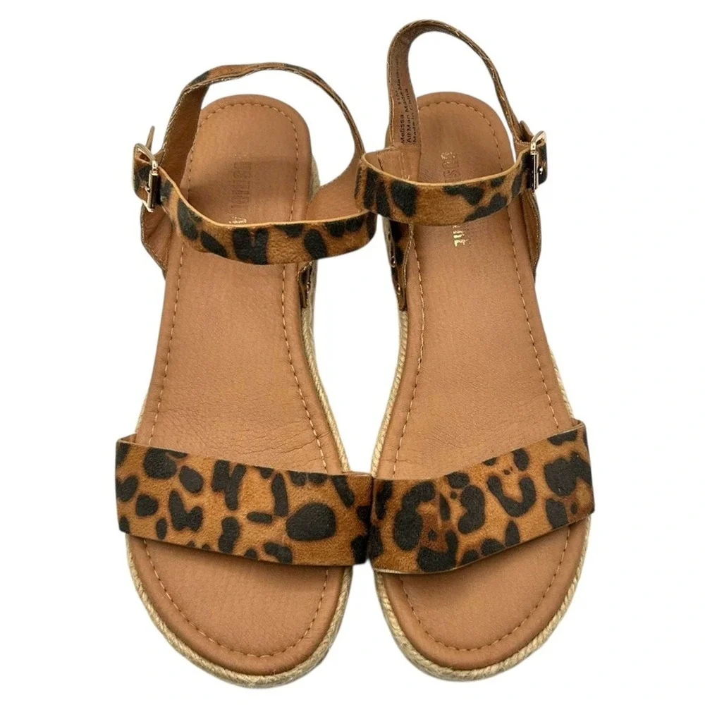 Cushionaire Leopard Print Espadrille Platform Sandals Ankle Strap Wedge Size 11M